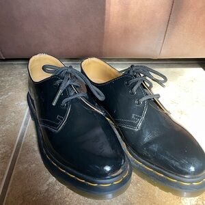 Black leather Dr marten Oxford shoes. Gently worn in very good condition